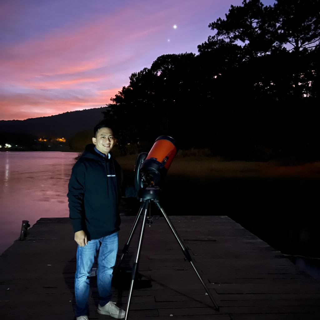 {"ARInfo":{"IsUseAR":false},"Version":"1.0.0","MakeupInfo":{"IsUseMakeup":false},"FaceliftInfo":{"IsChangeEyeLift":false,"IsChangeFacelift":false,"IsChangePostureLift":false,"IsChangeNose":false,"IsChangeFaceChin":false,"IsChangeMouth":false,"IsChangeThinFace":false},"BeautyInfo":{"IsAIBeauty":false,"OldBeautyCount":1,"IsSharpen":false,"SwitchMedicatedAcne":false,"IsBrightEyes":false,"IsOldBeauty":true,"IsReduceBlackEyes":false},"HandlerInfo":{"AppName":2},"FilterInfo":{"IsUseFilter":false}}